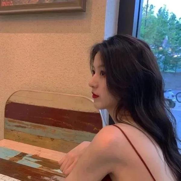 太阳神父月亮修女
